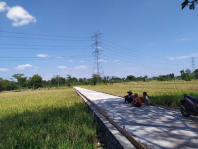 IMG_20190710_120552-min Akses jalan ke Jombangrejo Desa Mandong